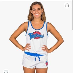Lola Bunny Halloween costume